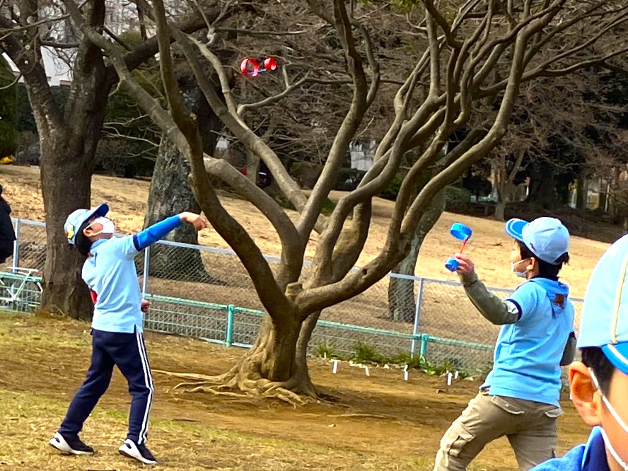 【ビーバー】公園であそぼう～風にのって～