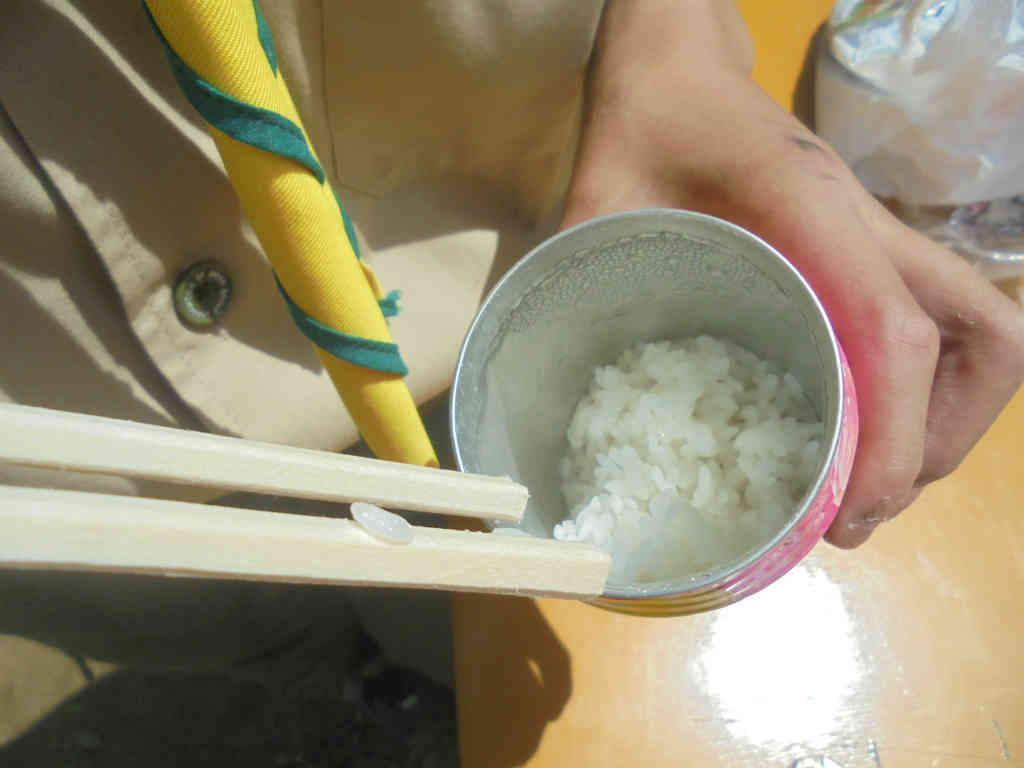 【団】体験イベント（空き缶ごはん作り）